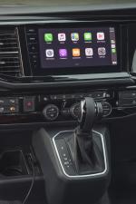 Volkswagen Caravelle 2020 года (UK)